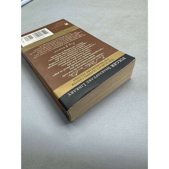 Hamlet Book Paperback 1992 English Washington Square  Read - Picture 6 of 7